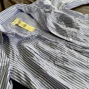 Anthropologie Maeve Size 4 button-up shirt, NWT